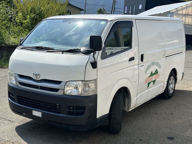 HIACE van 4WD