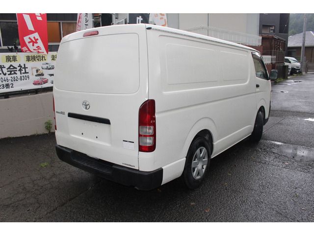 HIACE van 4WD