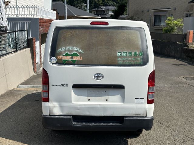 HIACE van 4WD