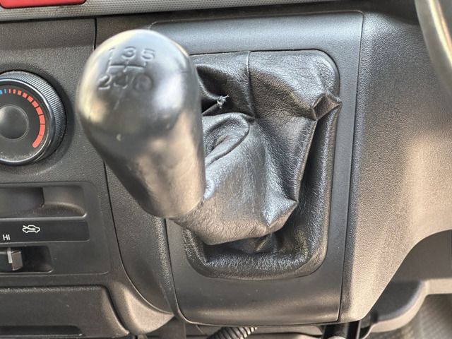 HIACE van 4WD