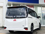 VOXY HYBRID