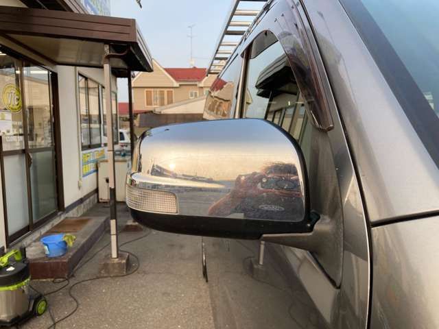 NV350 CARAVAN 4WD