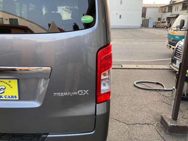 NV350 CARAVAN 4WD