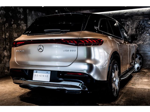MERCEDES Maybach EQS SUV