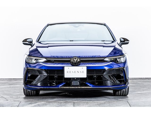 VOLKSWAGEN GOLF R