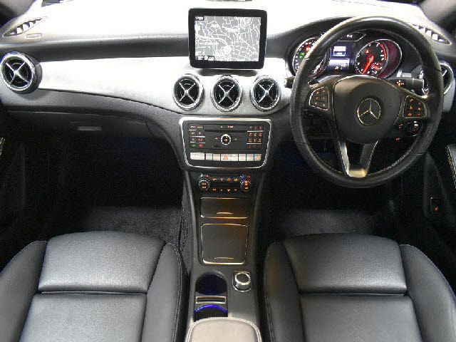 MERCEDES BENZ GLA class