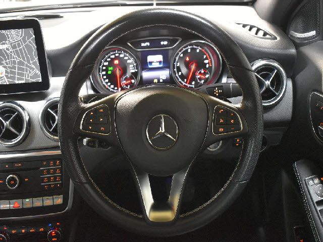 MERCEDES BENZ GLA class
