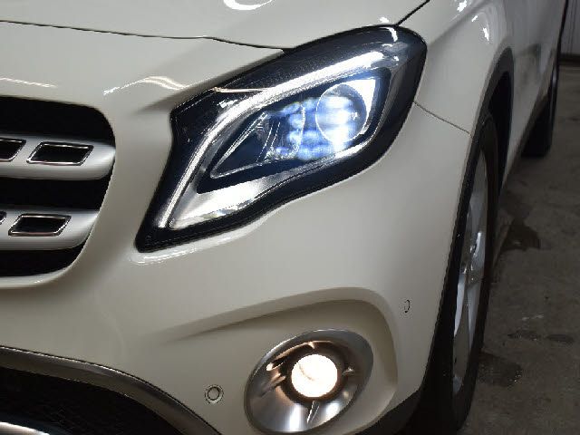 MERCEDES BENZ GLA class