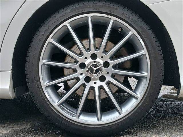 MERCEDES BENZ CLA Shooting Brake