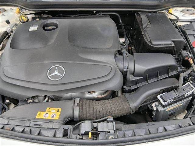 MERCEDES BENZ CLA Shooting Brake