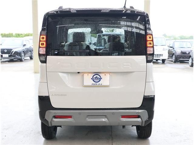 DELICA MINI