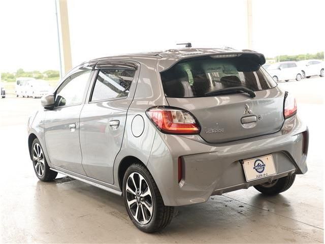 MIRAGE hatchback