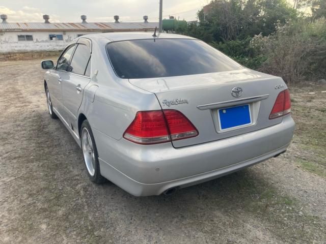 CROWN sedan 4WD