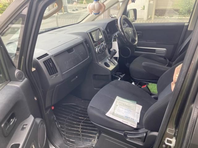 DELICA D:5 2WD