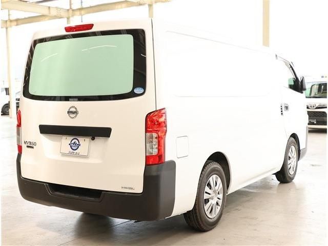 NV350 CARAVAN 1.2t