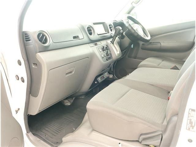 NV350 CARAVAN 1.2t