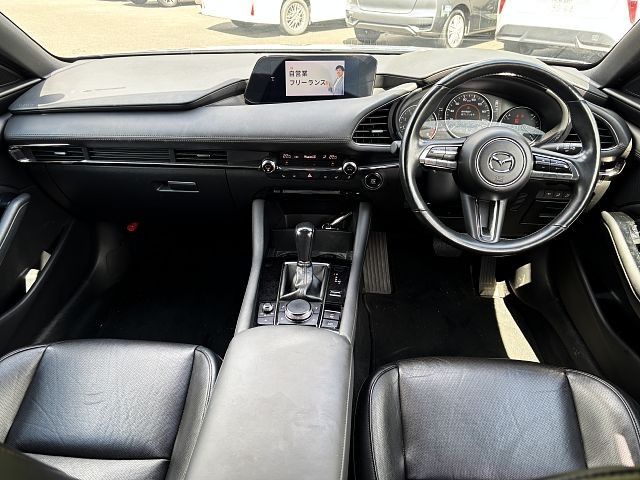 MAZDA3 FASTBACK