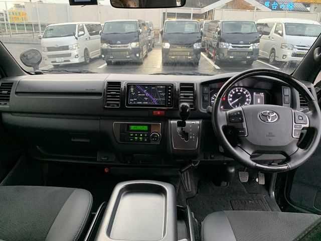 HIACE van 2WD