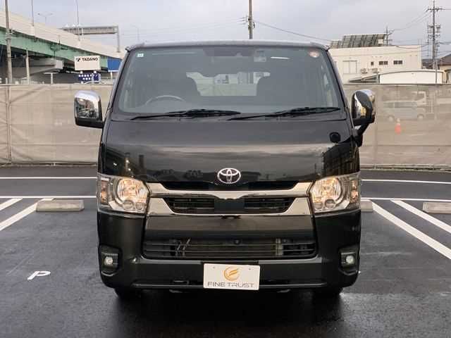 HIACE van 2WD