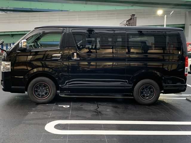 HIACE van 2WD