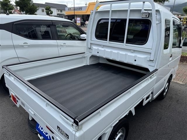 Super CARRY truck 4WD