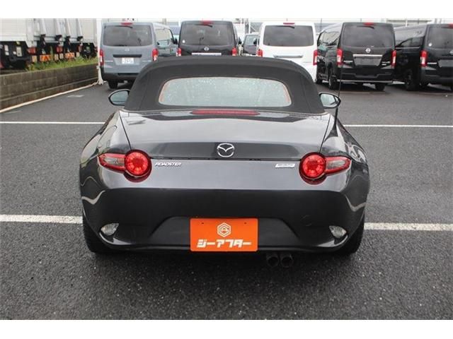 ROADSTER