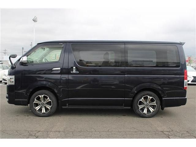 HIACE van 4WD