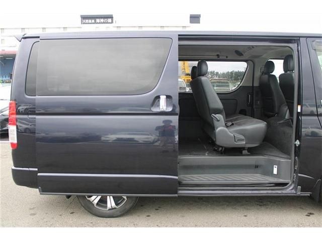 HIACE van 4WD