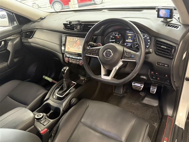 X-TRAIL 4WD