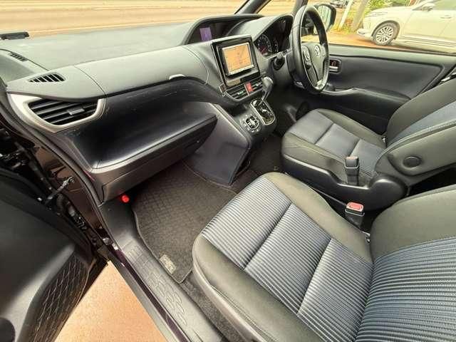 VOXY 4WD