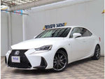 LEXUS IS200t