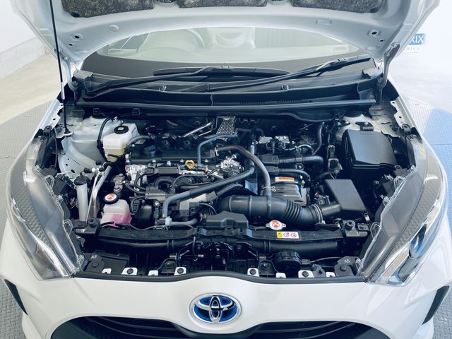 YARIS HYBRID