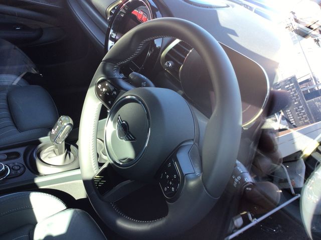MINI COOPER D CLUBMAN