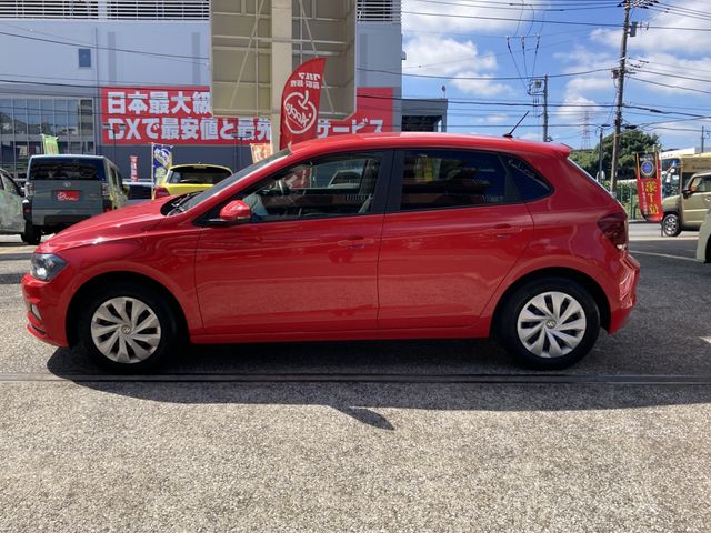 VOLKSWAGEN POLO