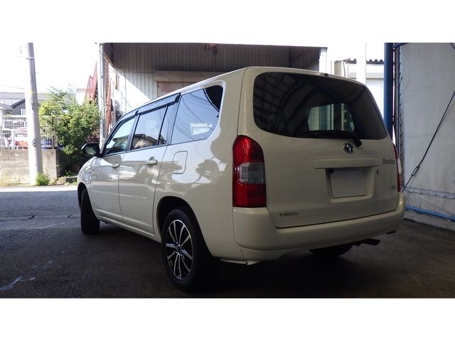 PROBOX van HYBRID