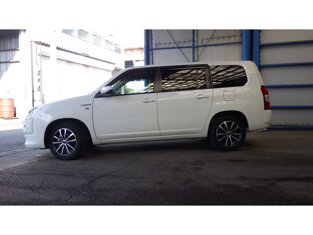 PROBOX van HYBRID