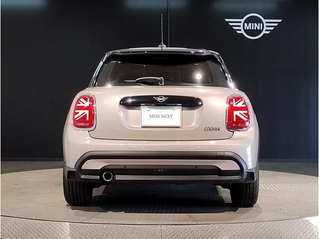 MINI COOPER 5DOOR