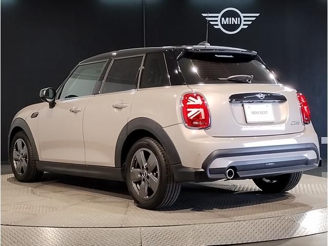 MINI COOPER 5DOOR