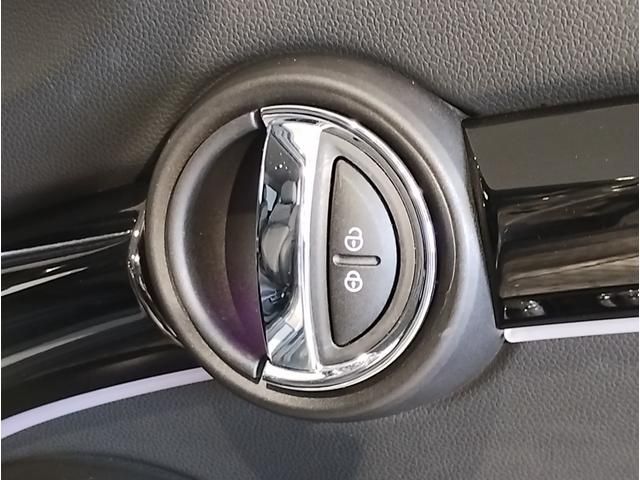 MINI COOPER 5DOOR