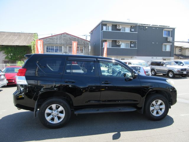 LANDCRUISER PRADO