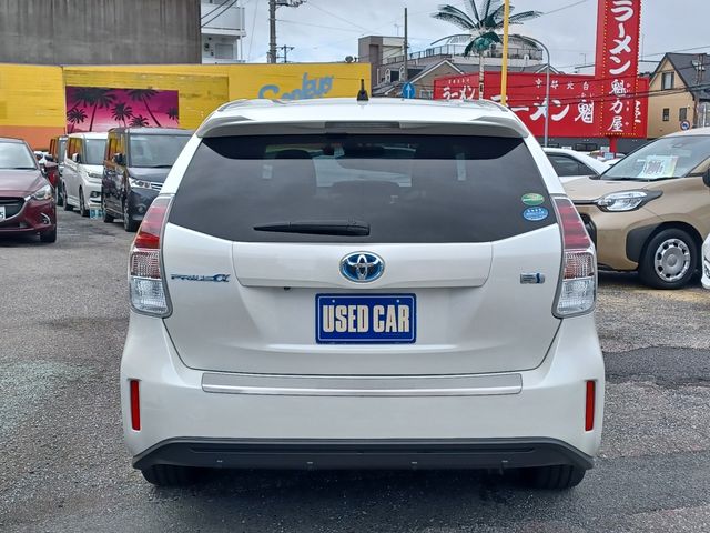 PRIUS Alpha