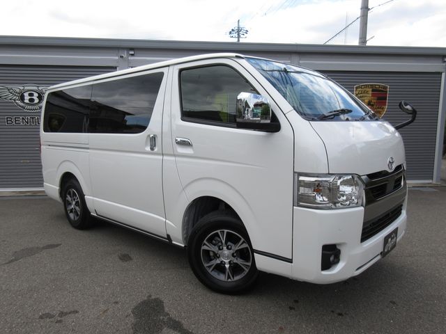 HIACE van 4WD