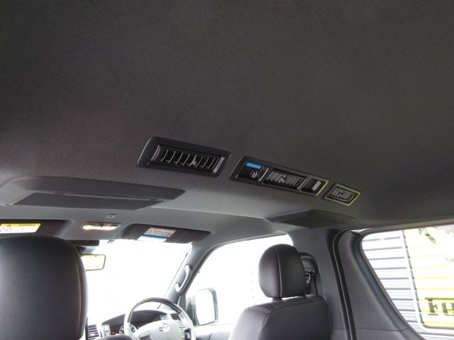 HIACE van 4WD