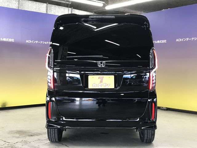 N BOX CUSTOM