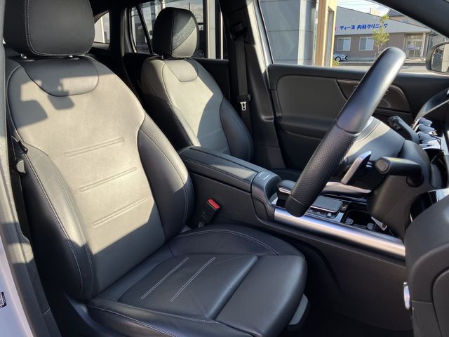 MERCEDES BENZ GLA class
