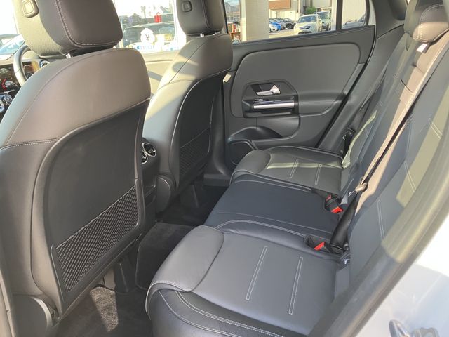 MERCEDES BENZ GLA class