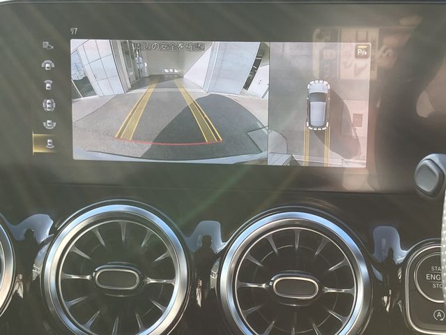 MERCEDES BENZ GLA class