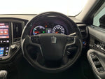 CROWN sedan hybrid