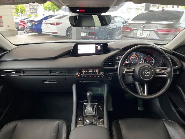 MAZDA3 SEDAN
