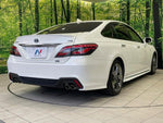 CROWN sedan hybrid